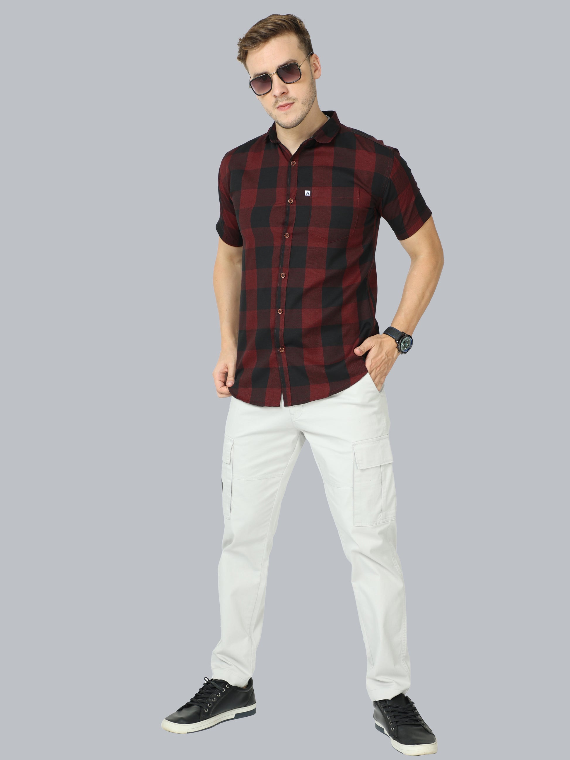 Tomtom Cotton Blend Half Sleeve Maroon Check Shirt For Men