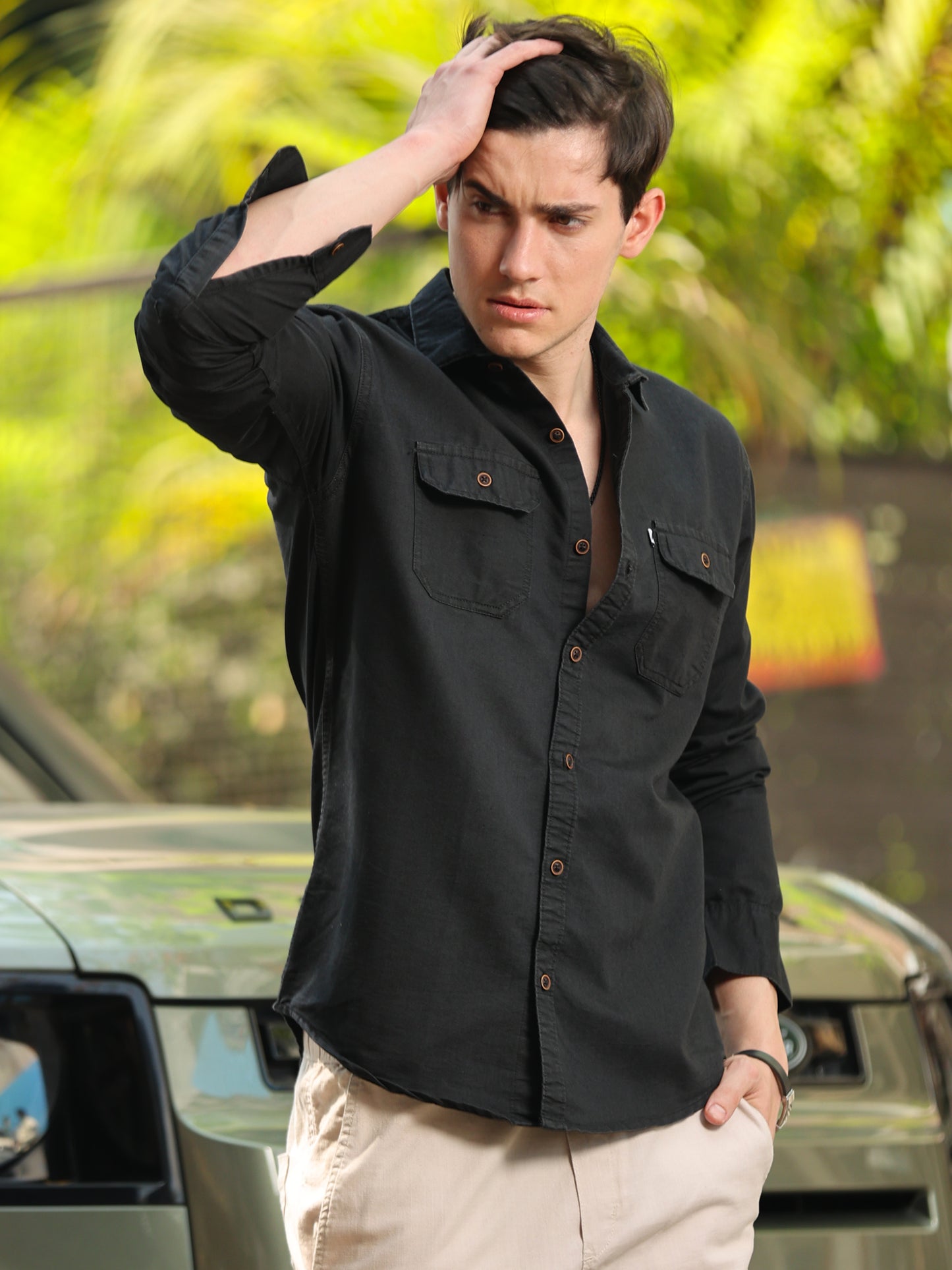 Solid Plain Double Pocket Cut Away Collor Denim Shirt For Men