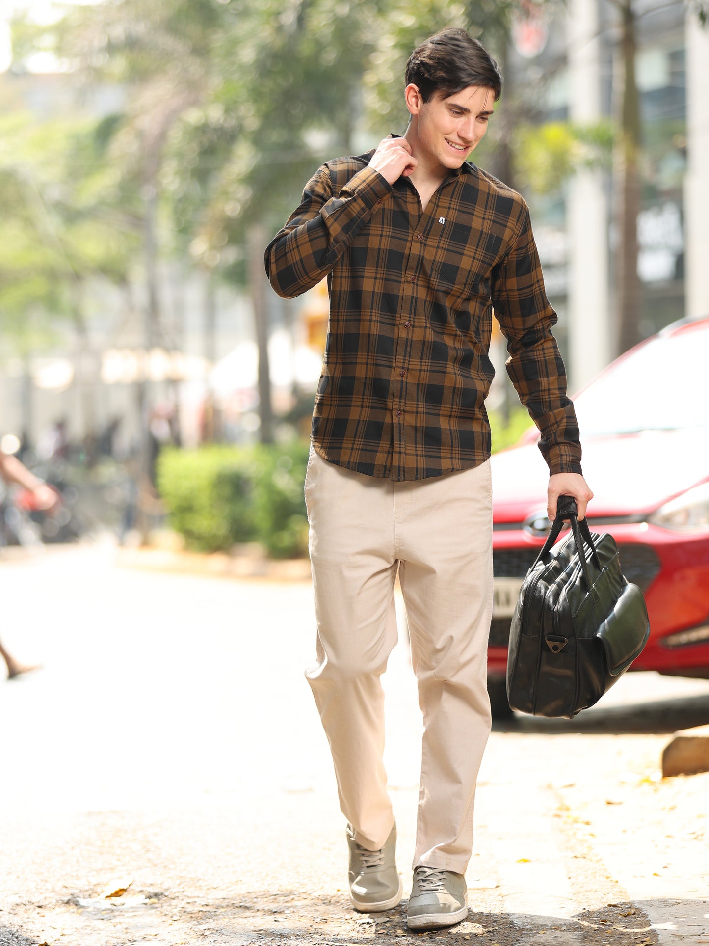 Wanted Brown Cotton Blend Checks Shirt For Men