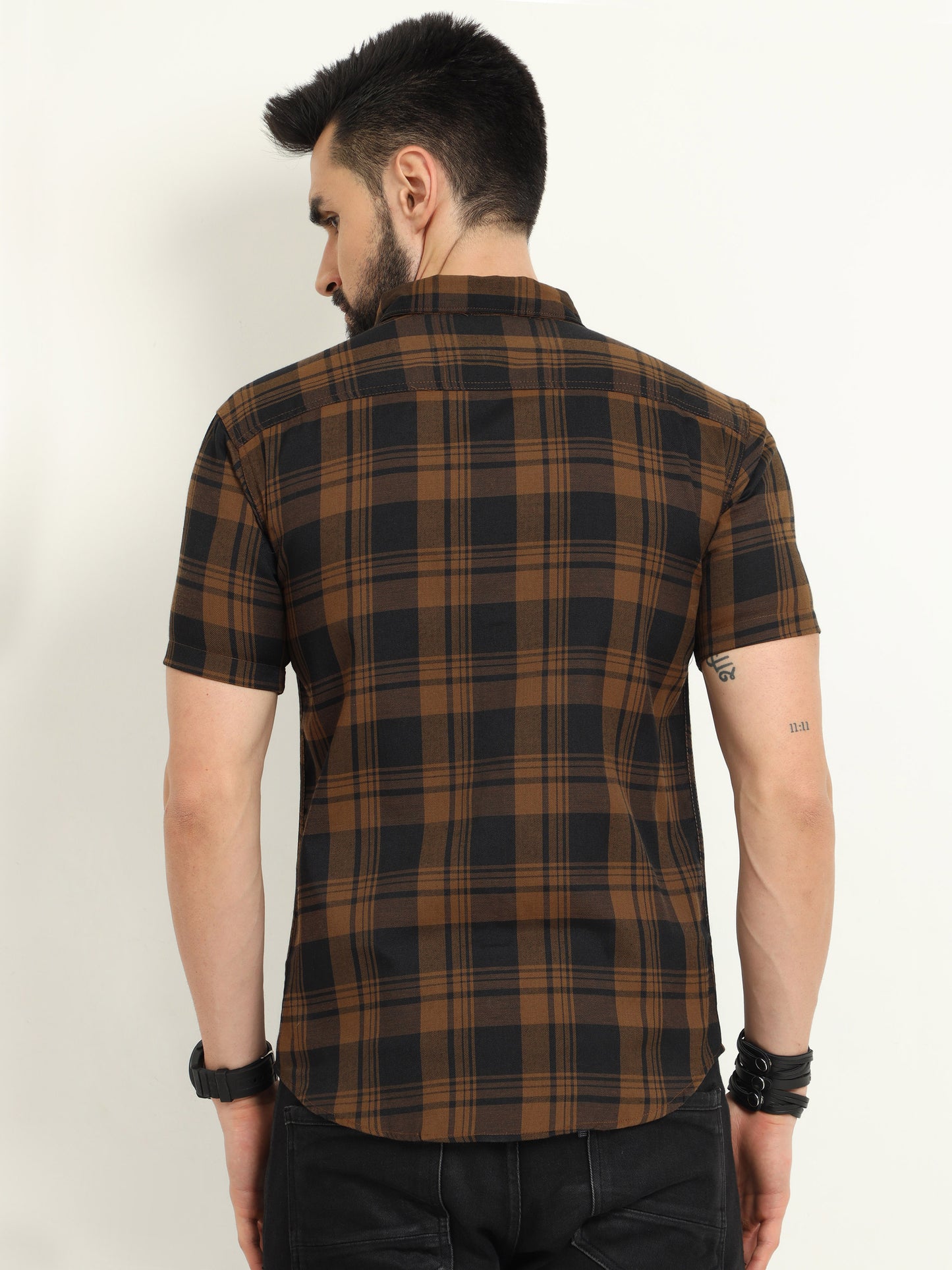 Wanted Brown Cotton Blend Half Sleeve Checks Shirt For Men