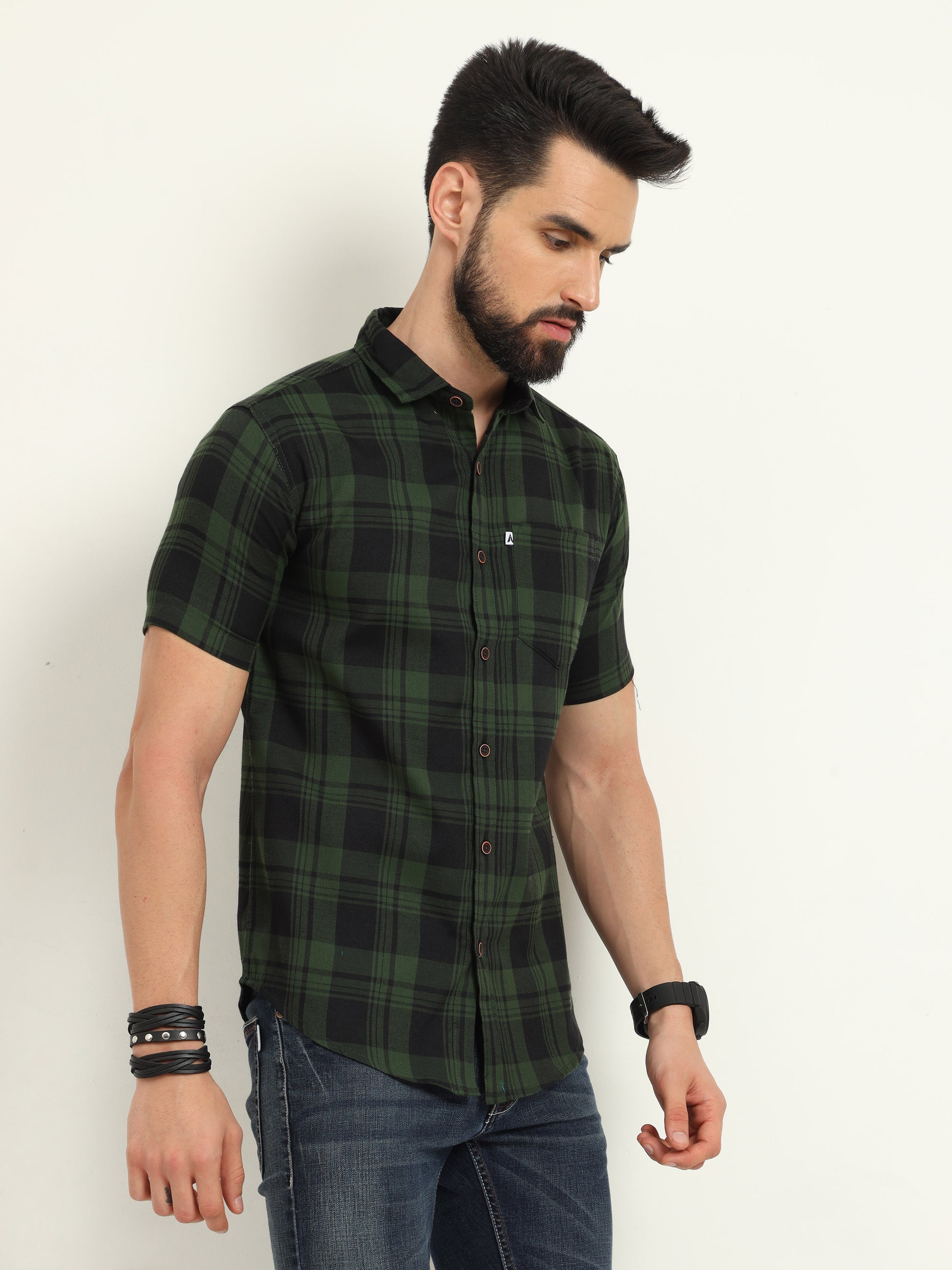 Wanted Cotton Blend Green Plaid Slim Casual Shirt For Men