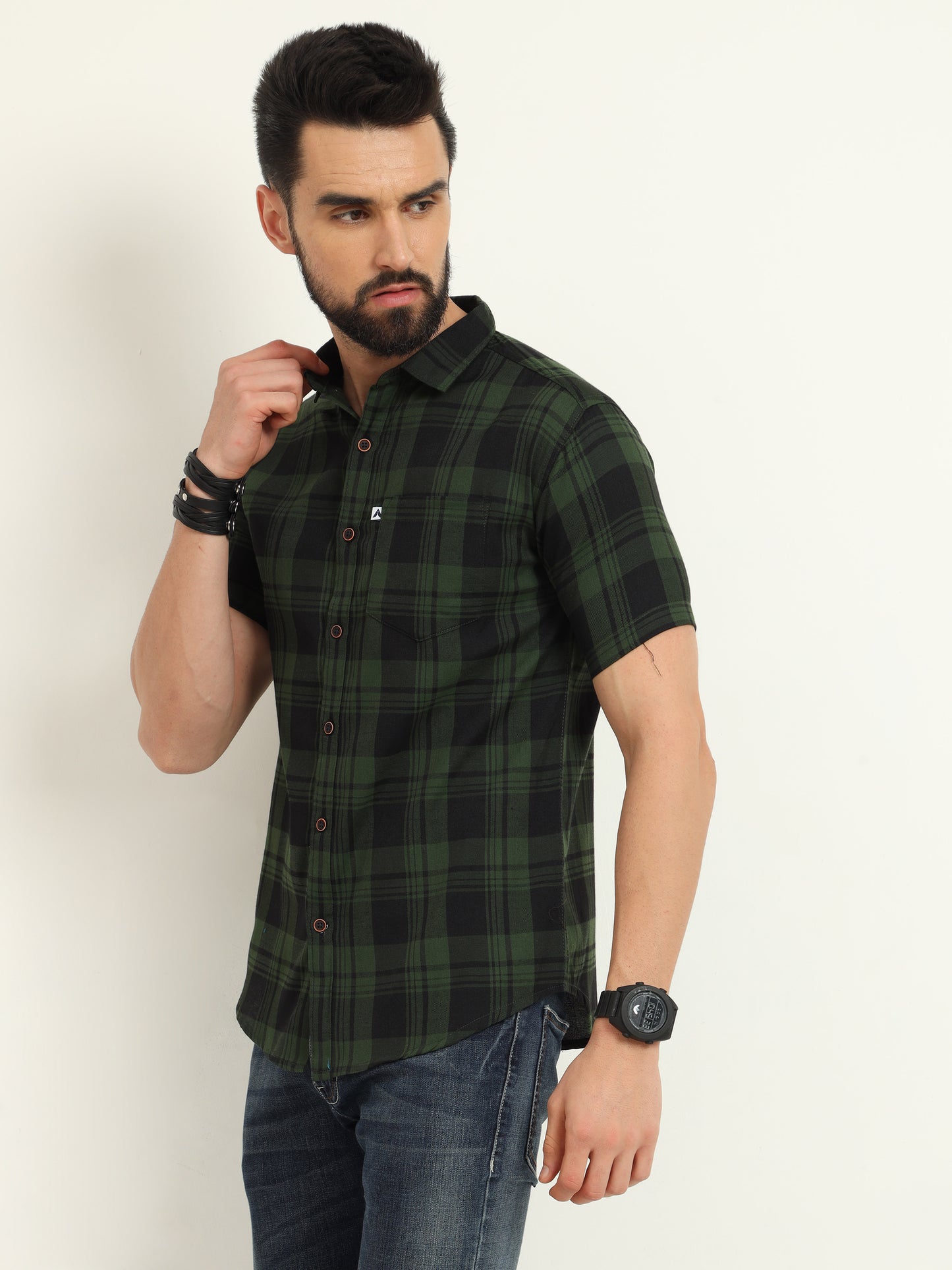 Wanted Cotton Blend Green Plaid Slim Casual Shirt For Men
