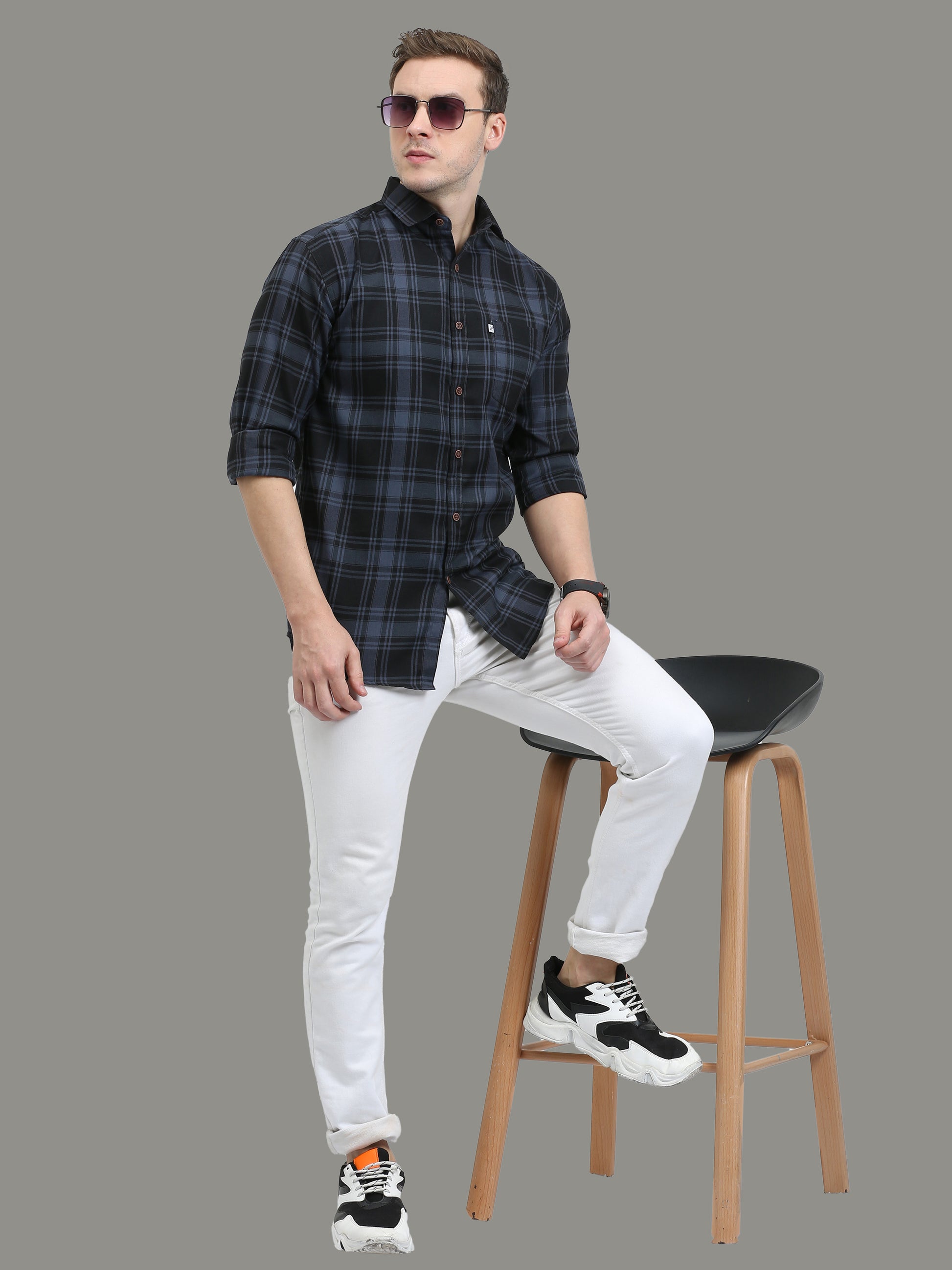 Cotton Blend Tiger Grey Plaid Shirt For Men