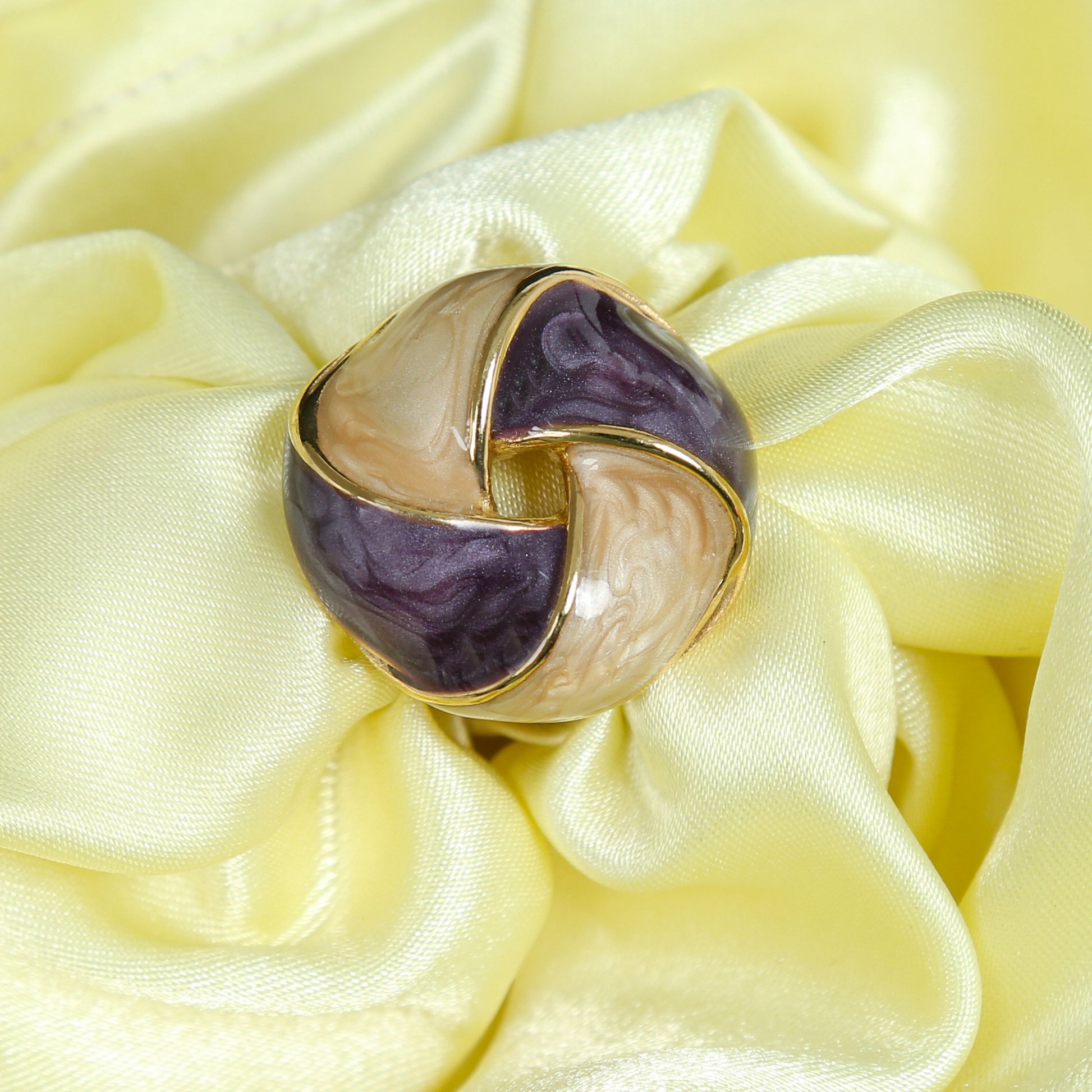 Gold-plated purple and champagne enamel knot ring