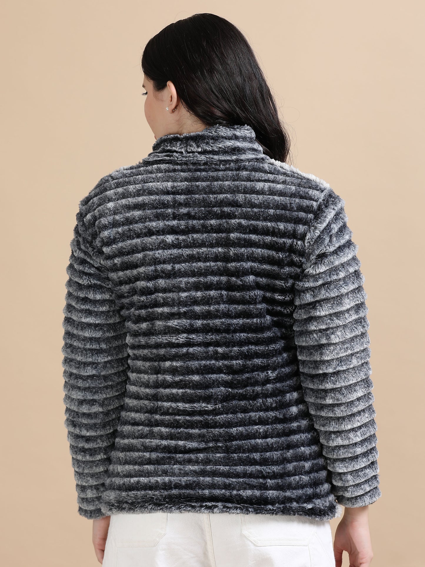 Grey Slim Fit Solid Rabbit Fur Jacket for Women