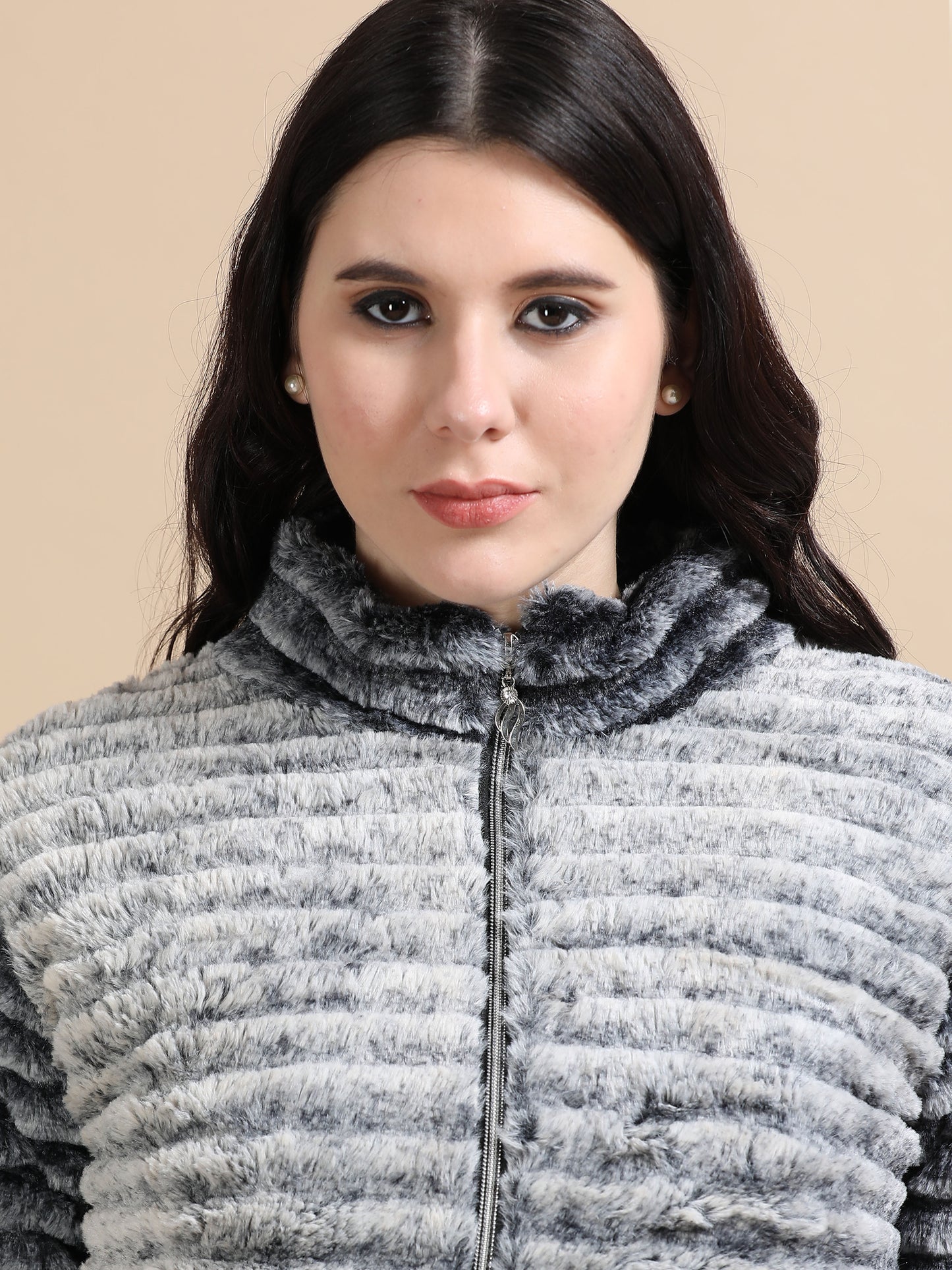 Grey Slim Fit Solid Rabbit Fur Jacket for Women