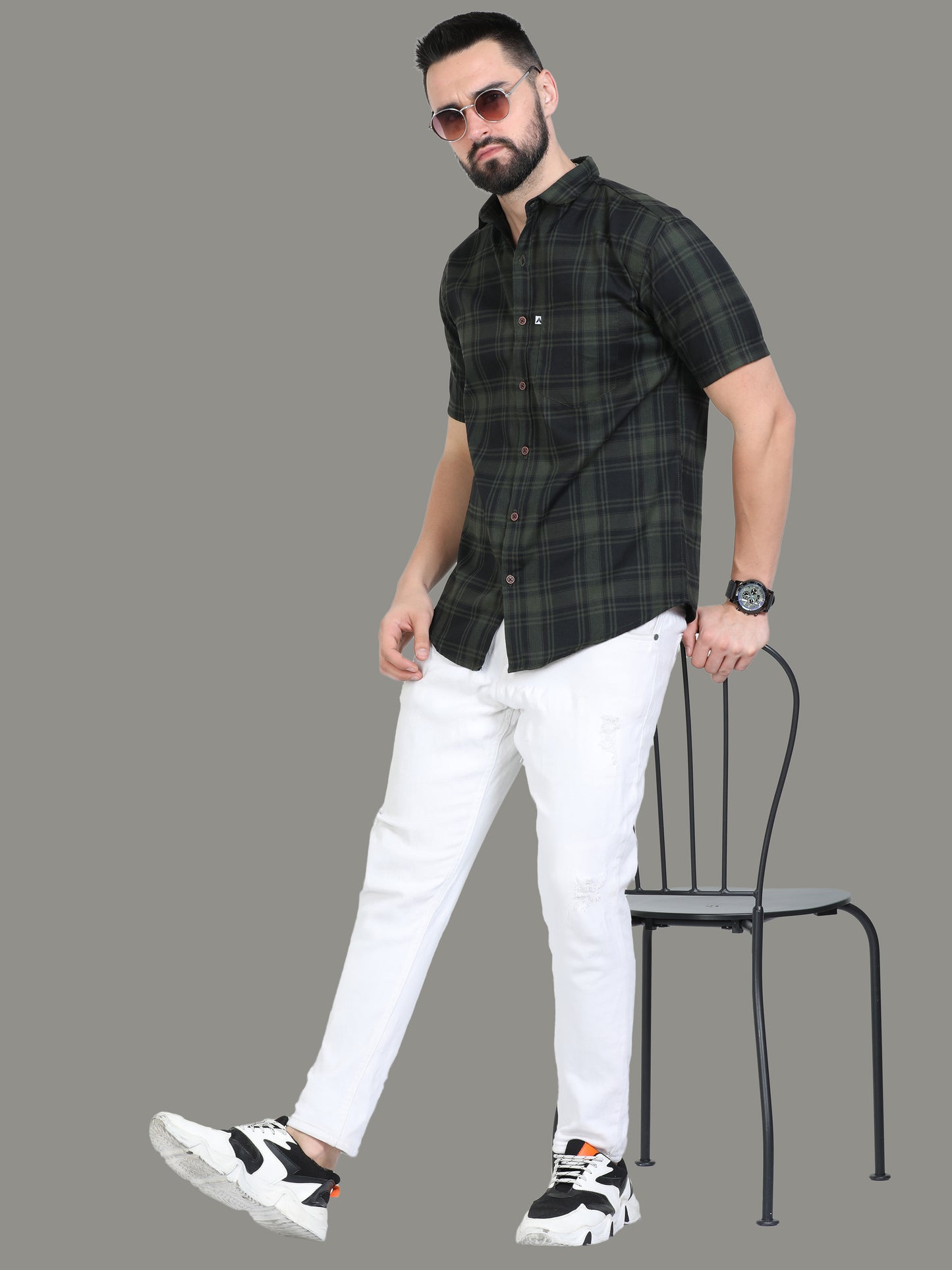 Tiger Cotton Blend Green Trendy Checked Shirt For Men