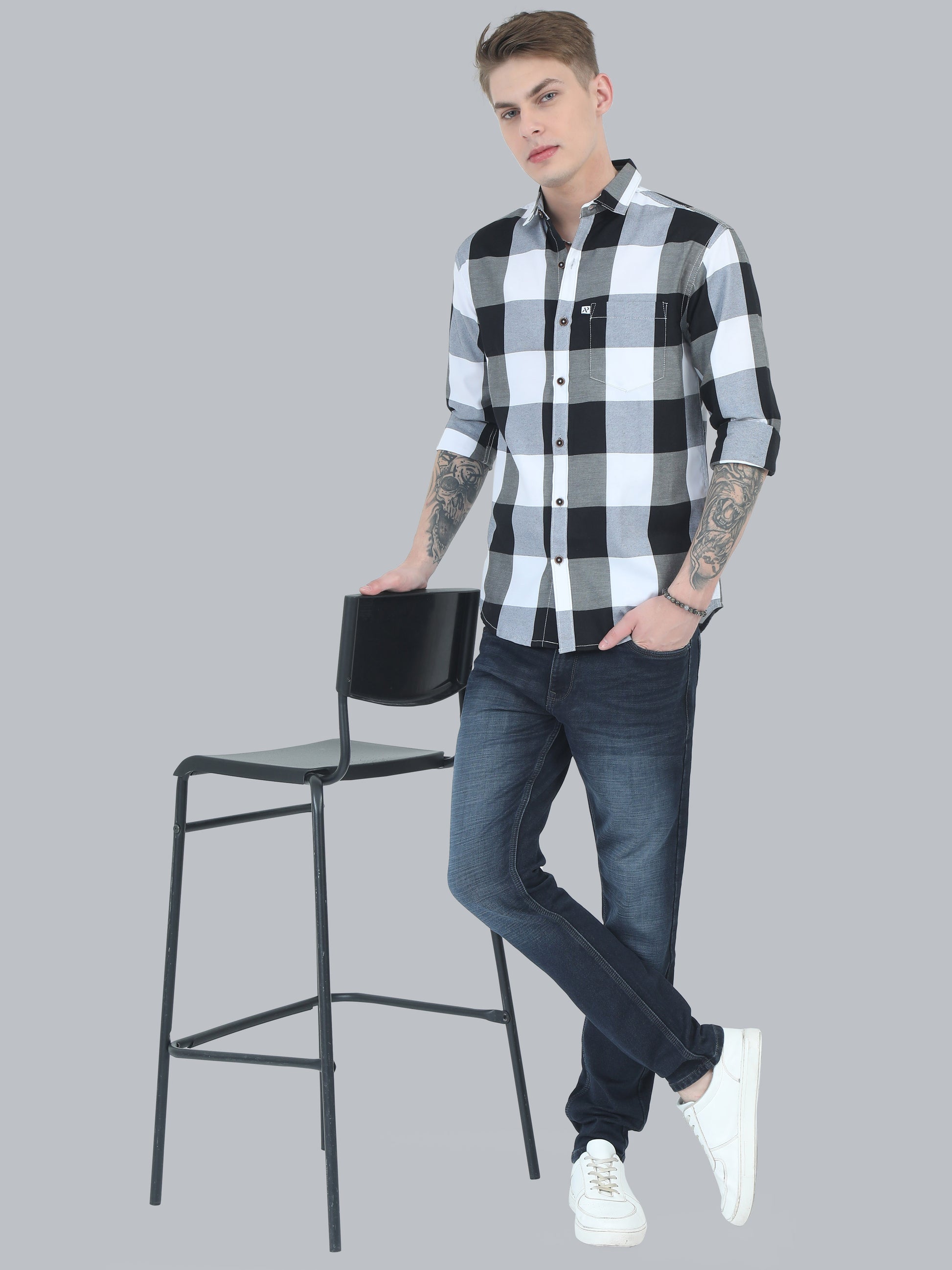 Tomlight Cotton Black and White Plaid Shirt for Men
