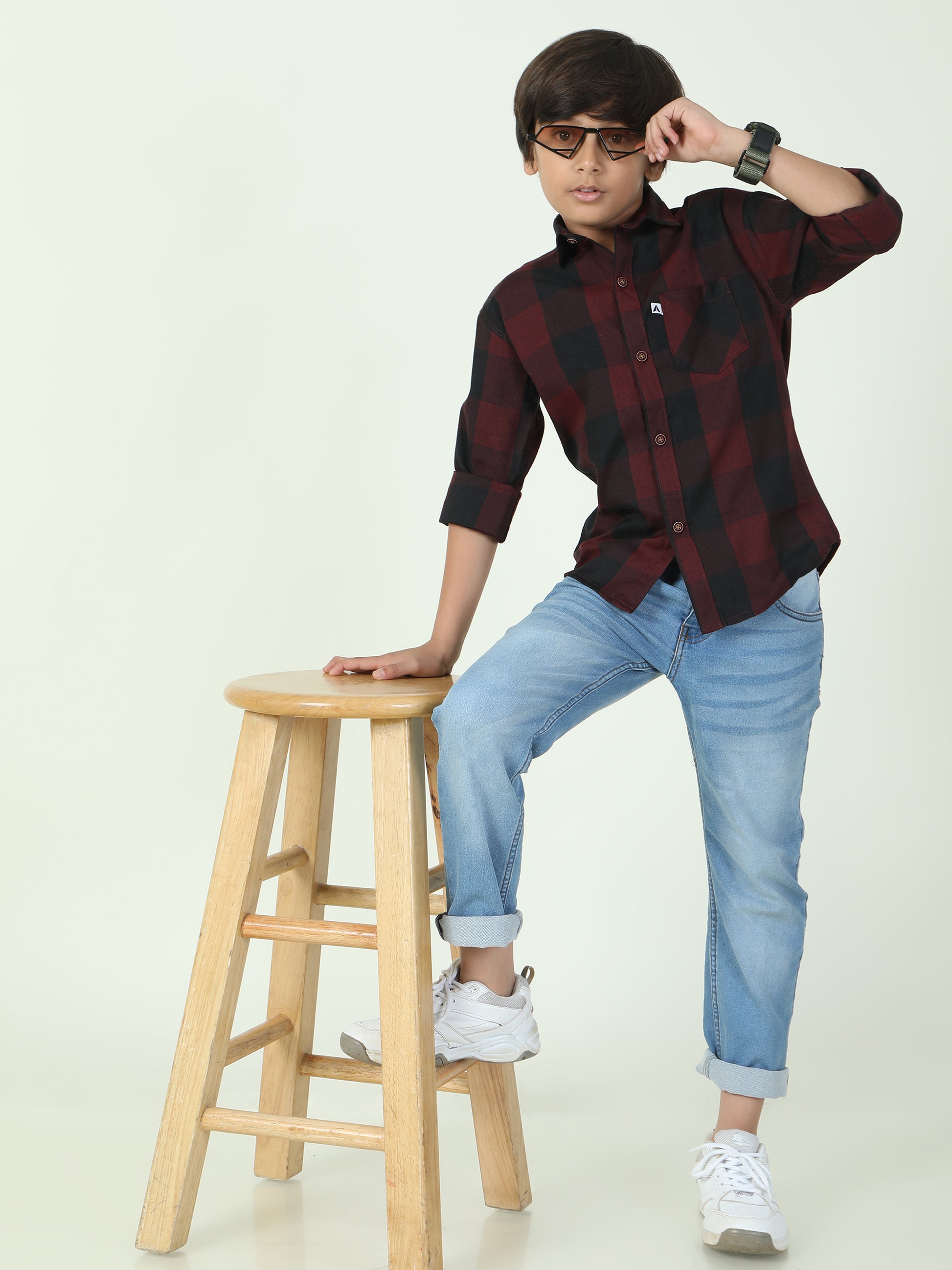 Tomtom Cotton Blend Maroon Shirts For Boys Check