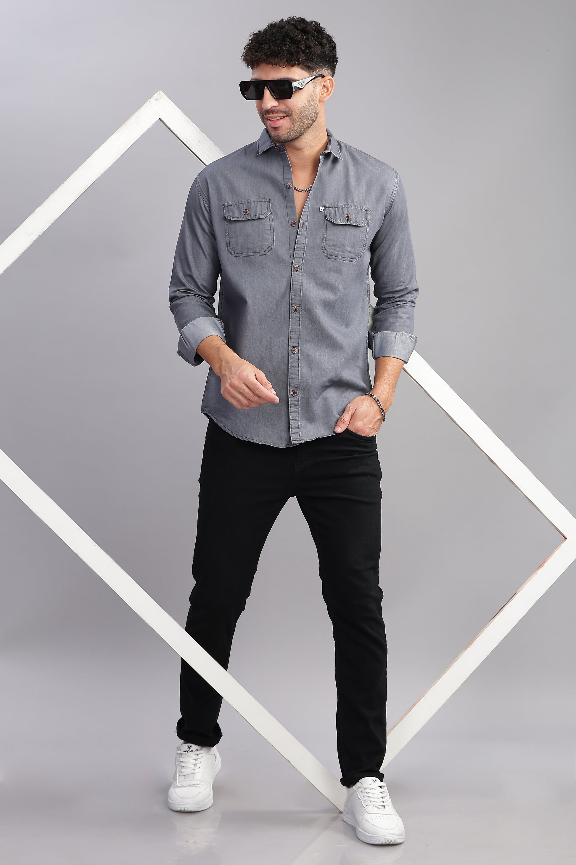 Solid Plain Double Pocket Cut Away Collor Denim Shirt For Men
