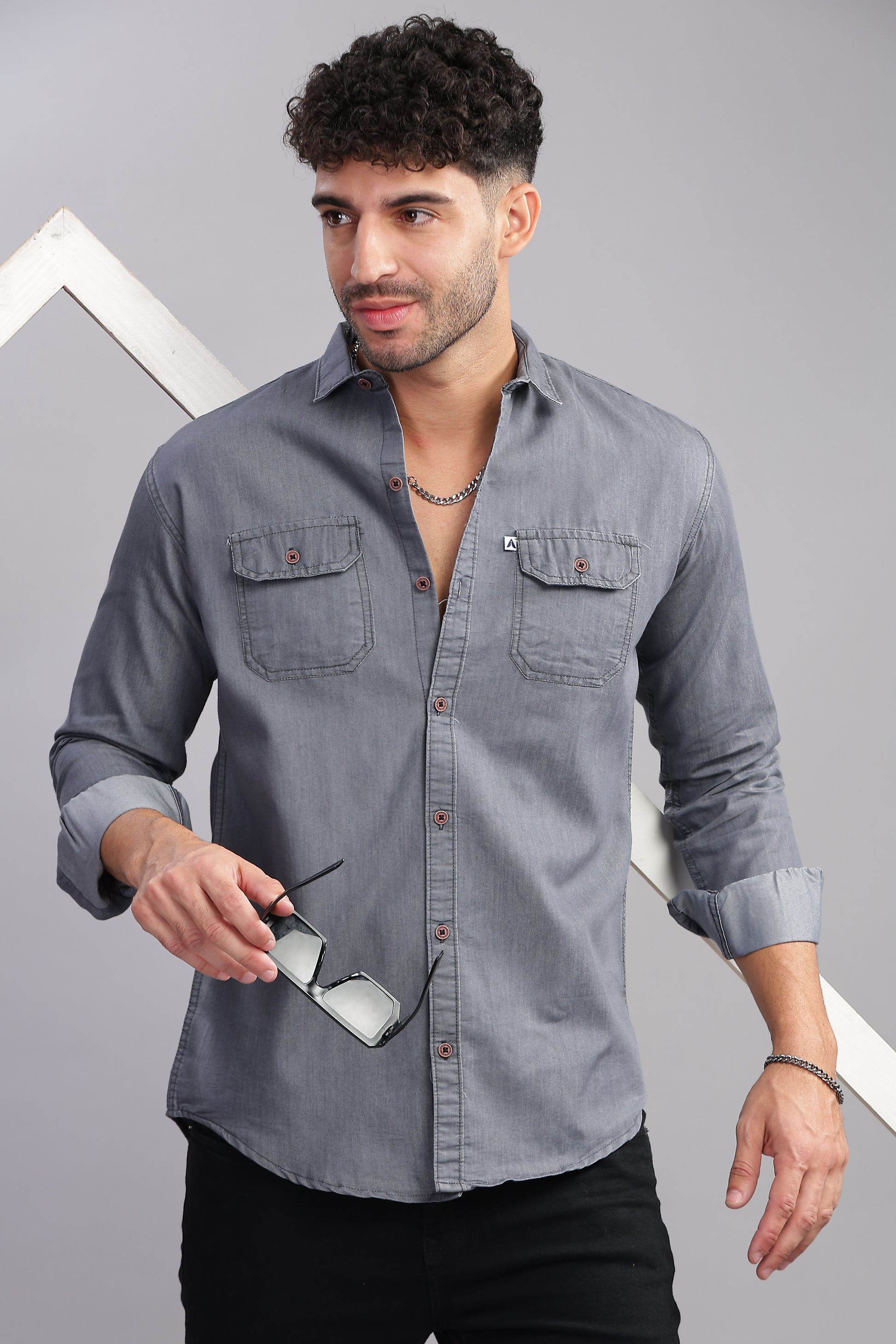 solid plain double pocket cut away collor denim shirt for men