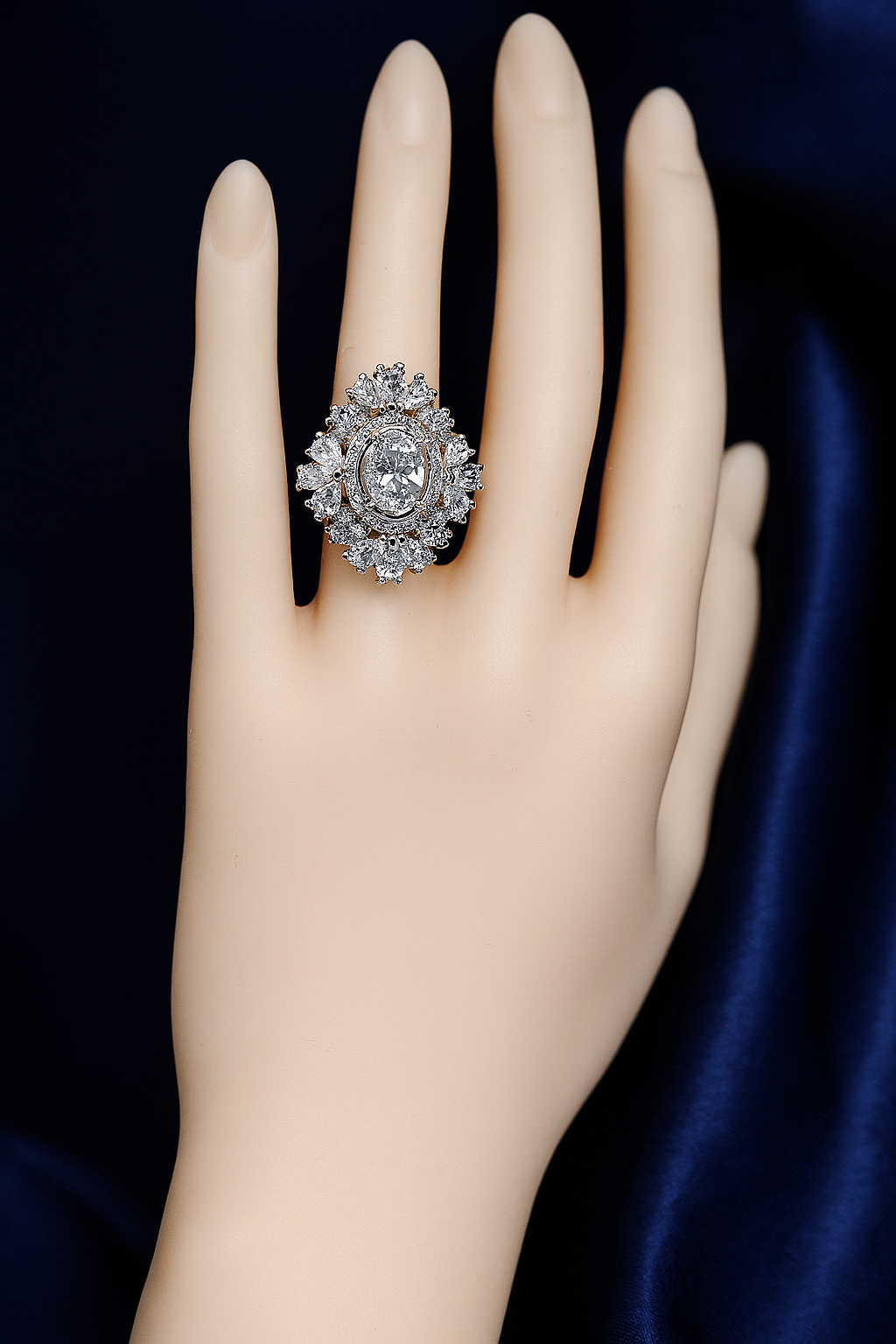 Elegant zirconic stone floral halo ring in silver