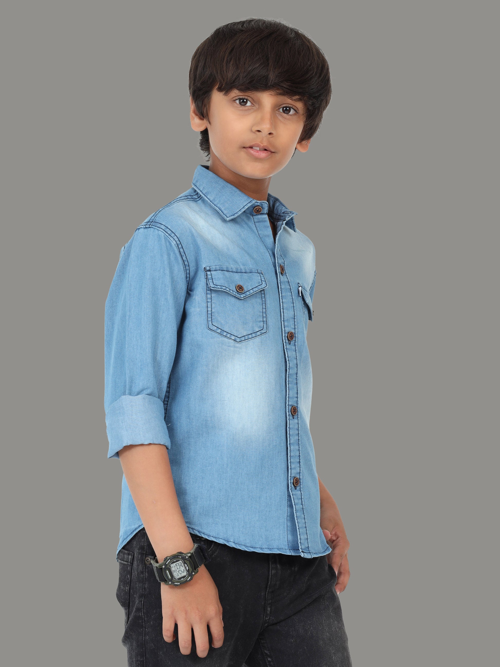 Light Shade Double Pocket Cut Away Collor Denim Full Shirt For Boys