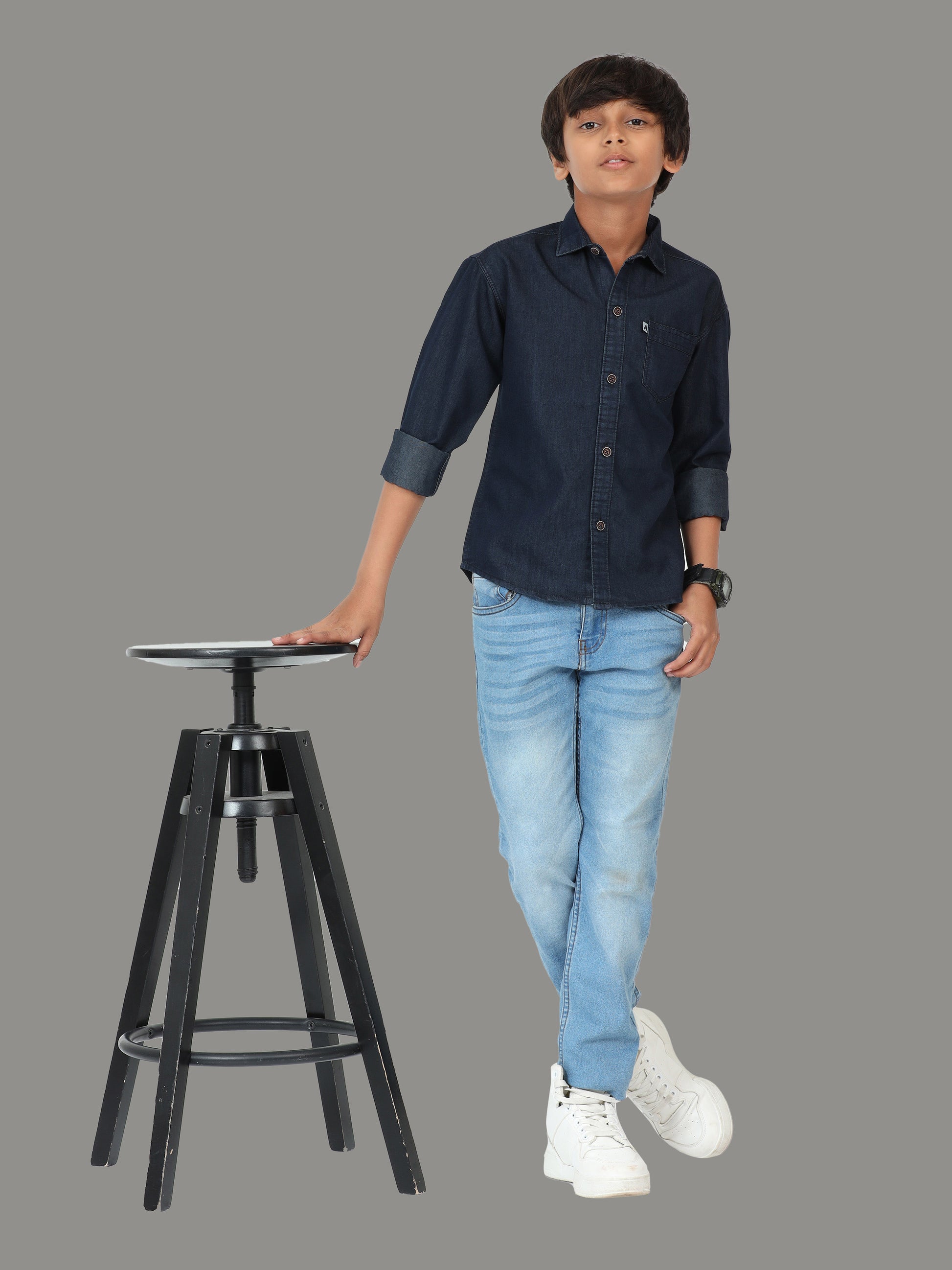 Plain Single Pocket Denim  Cut Away Collor Trending Shirts For Boys