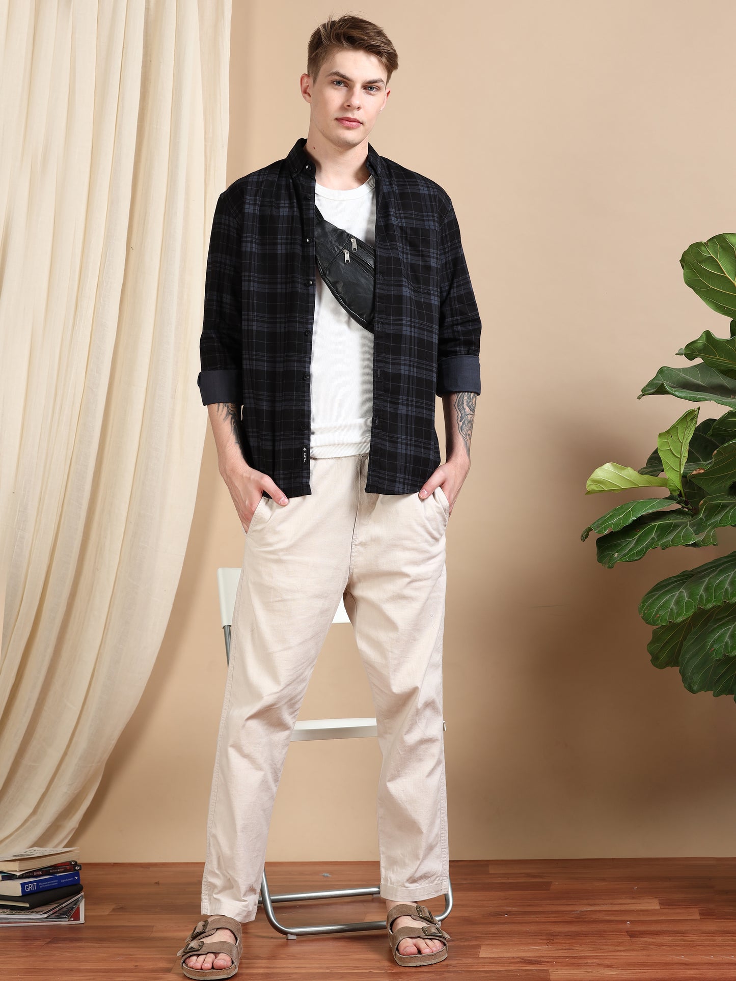Casual Dark Grey Check Pattern Shirt Men