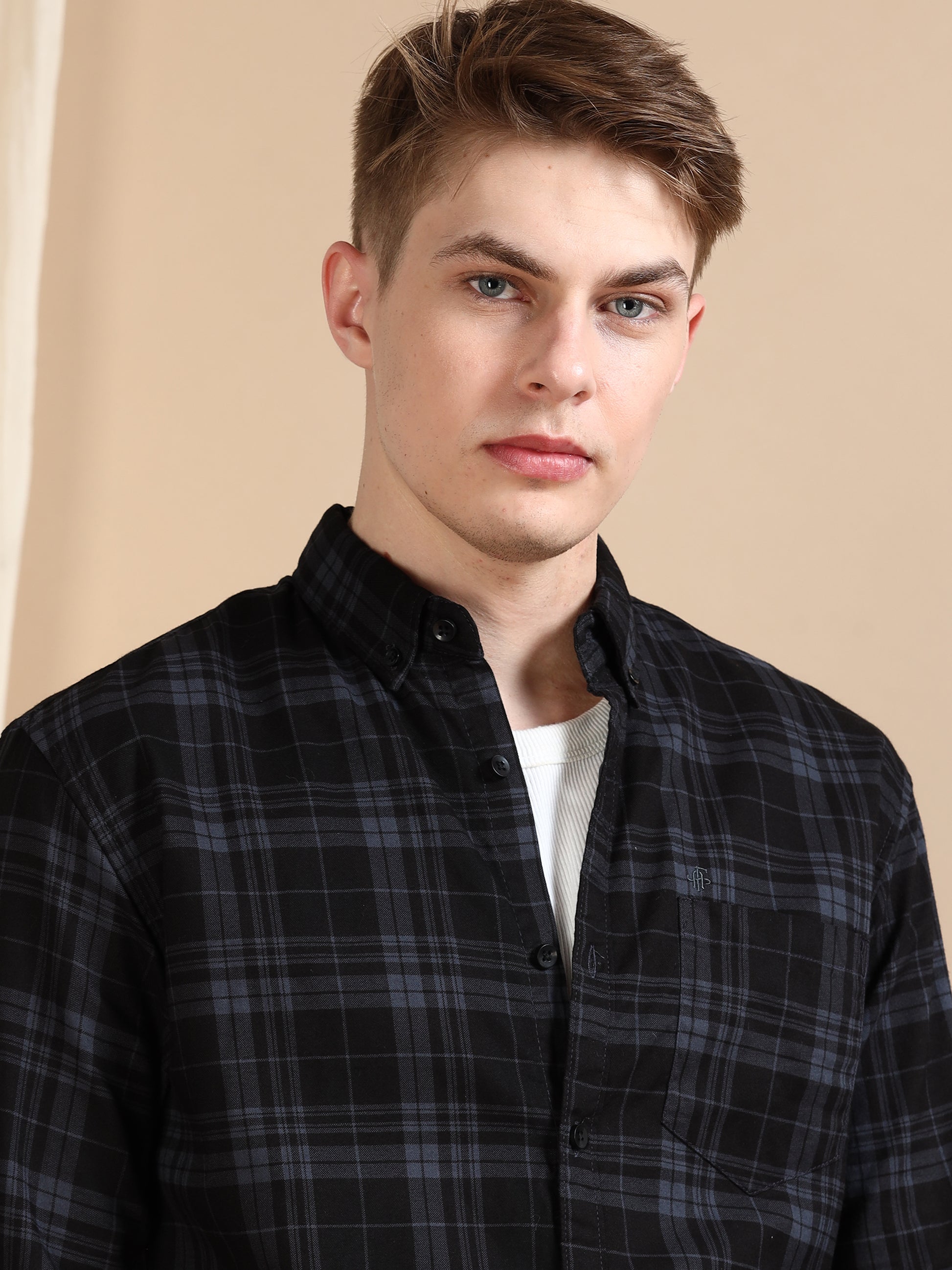 Casual Dark Grey Check Pattern Shirt Men
