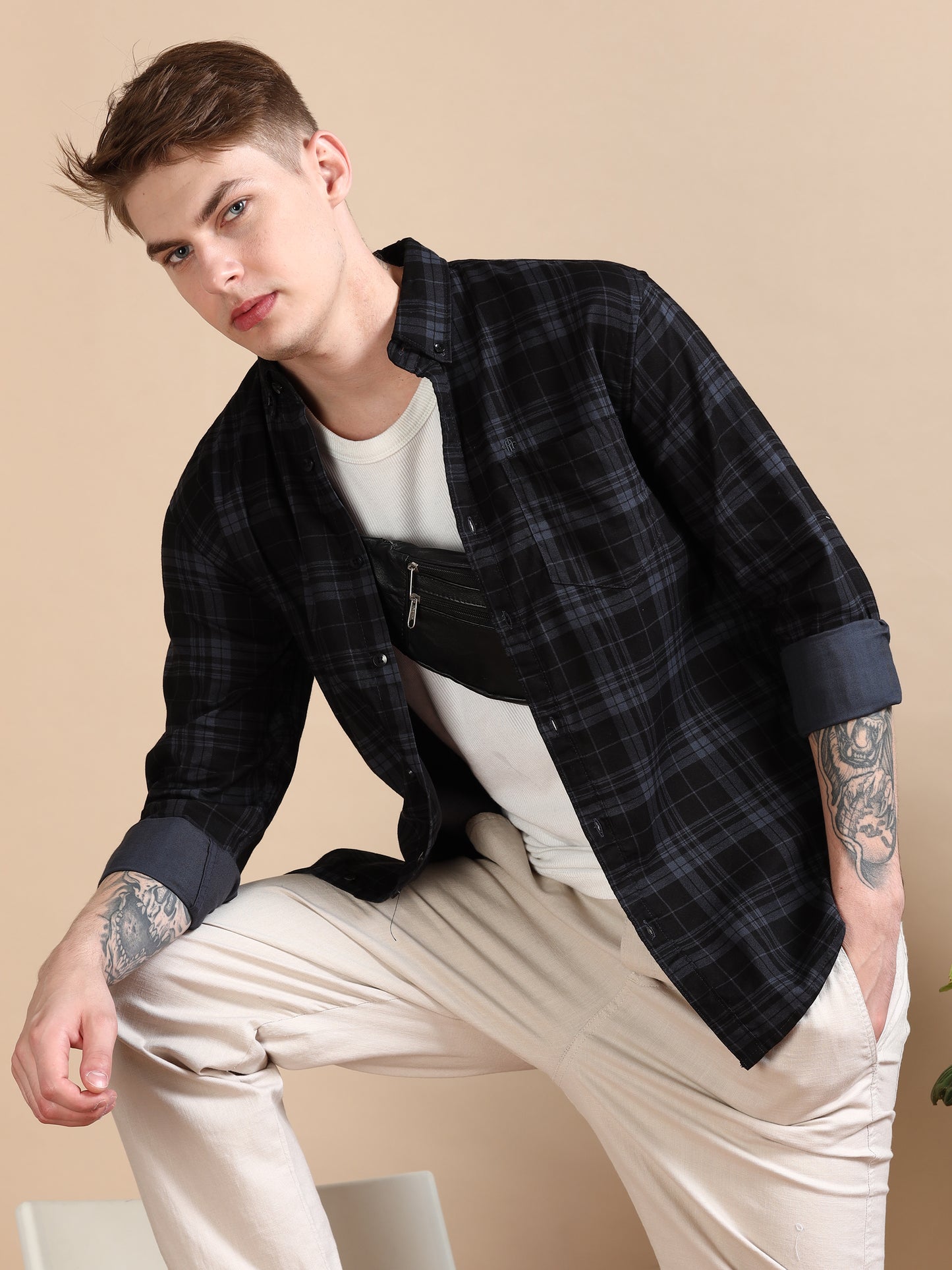 Casual Dark Grey Check Pattern Shirt Men