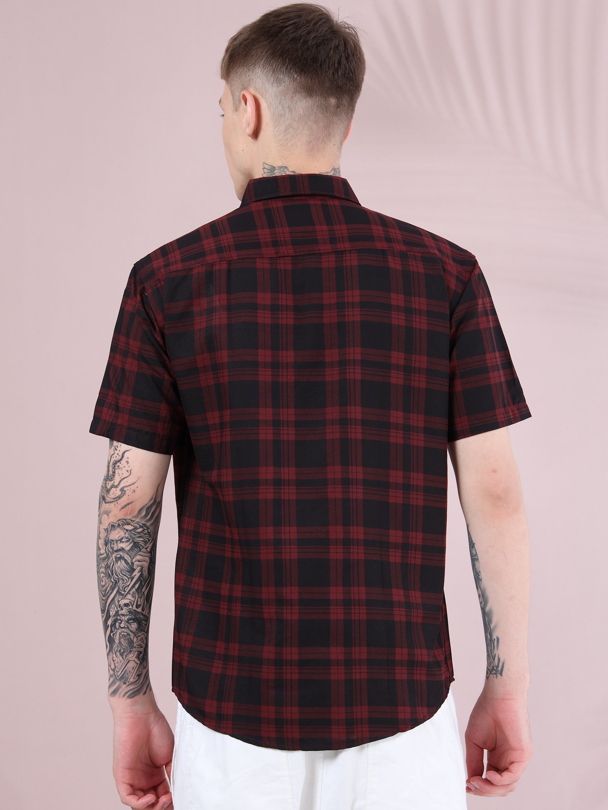 Men’s maroon black checkered short sleeve slim fit shirt styled for casual wear.