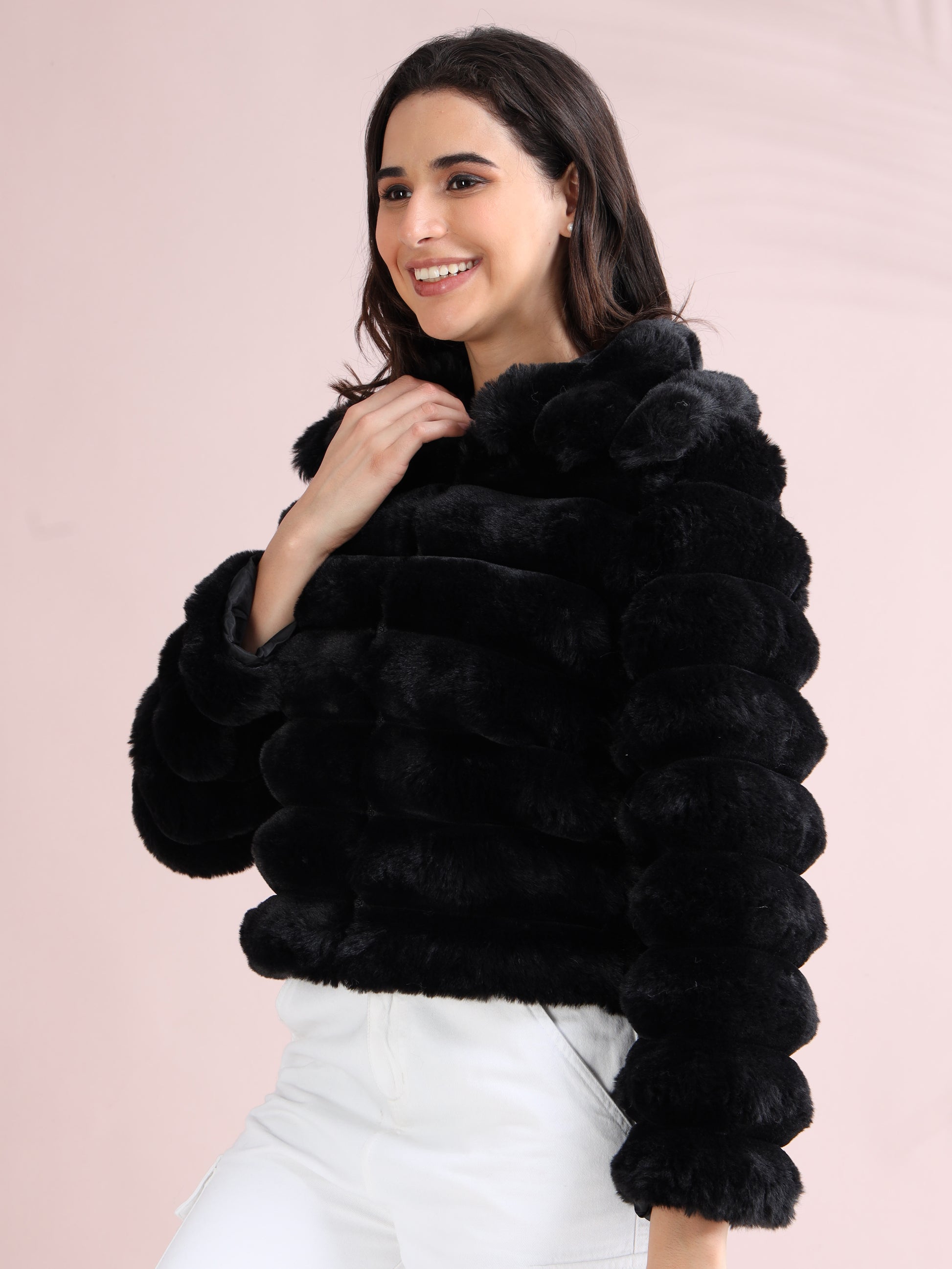 Trendy black faux fur winter jacket for women