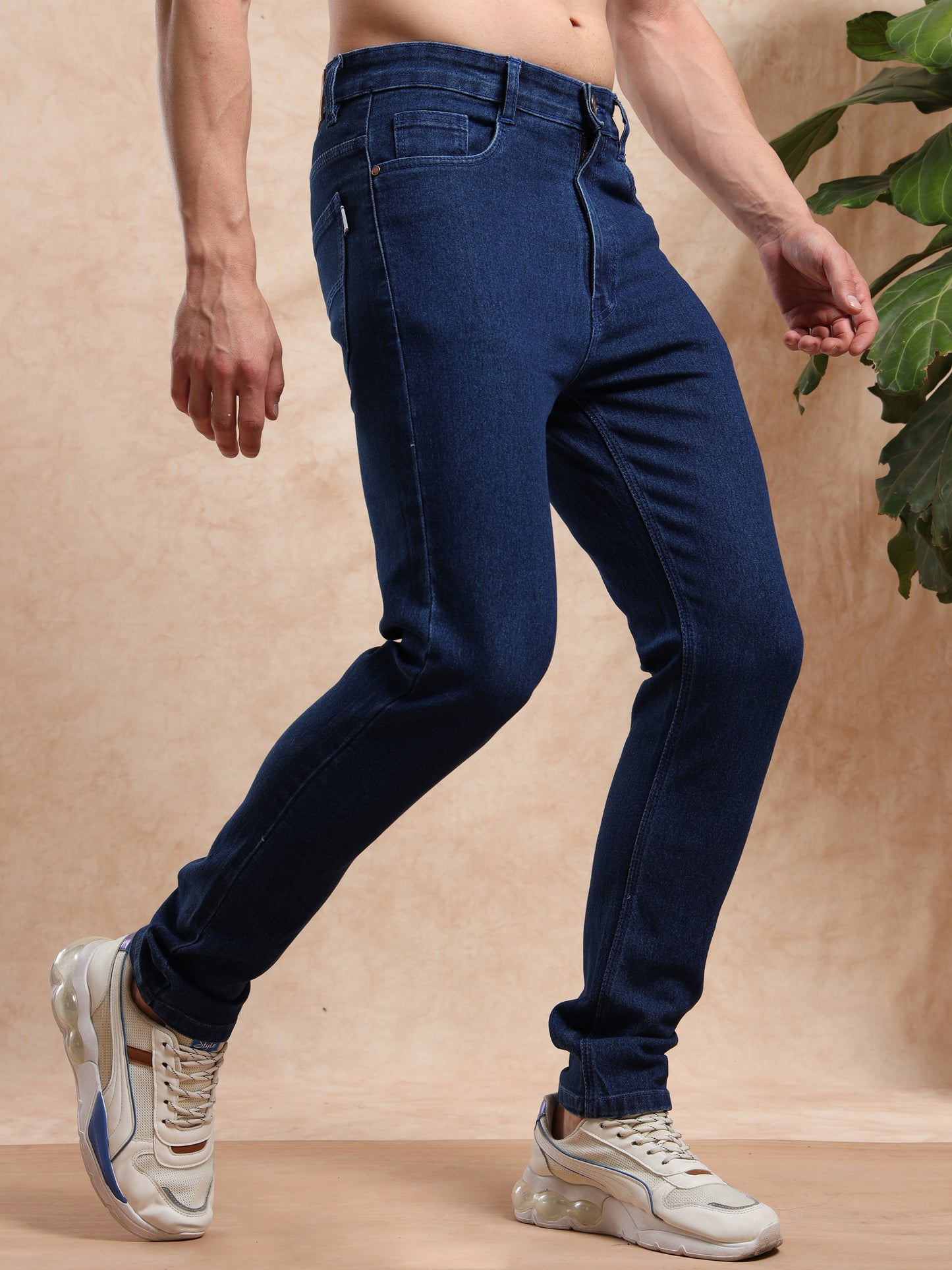 Mid Blue Slim Fit Solid Denim Jeans for Men