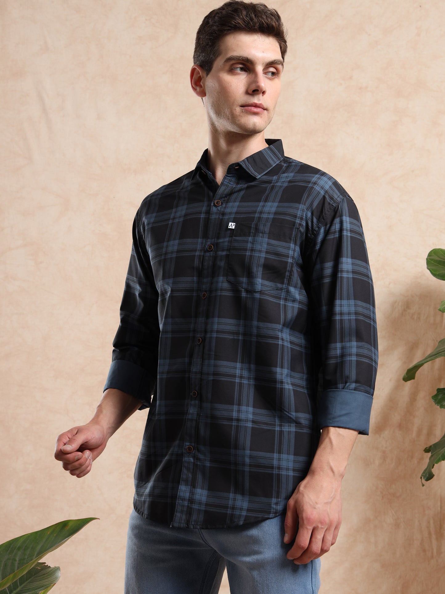 CORNETOCHKS Blue & Black Cotton Blend Checkered Full Sleeve Shirt for Men