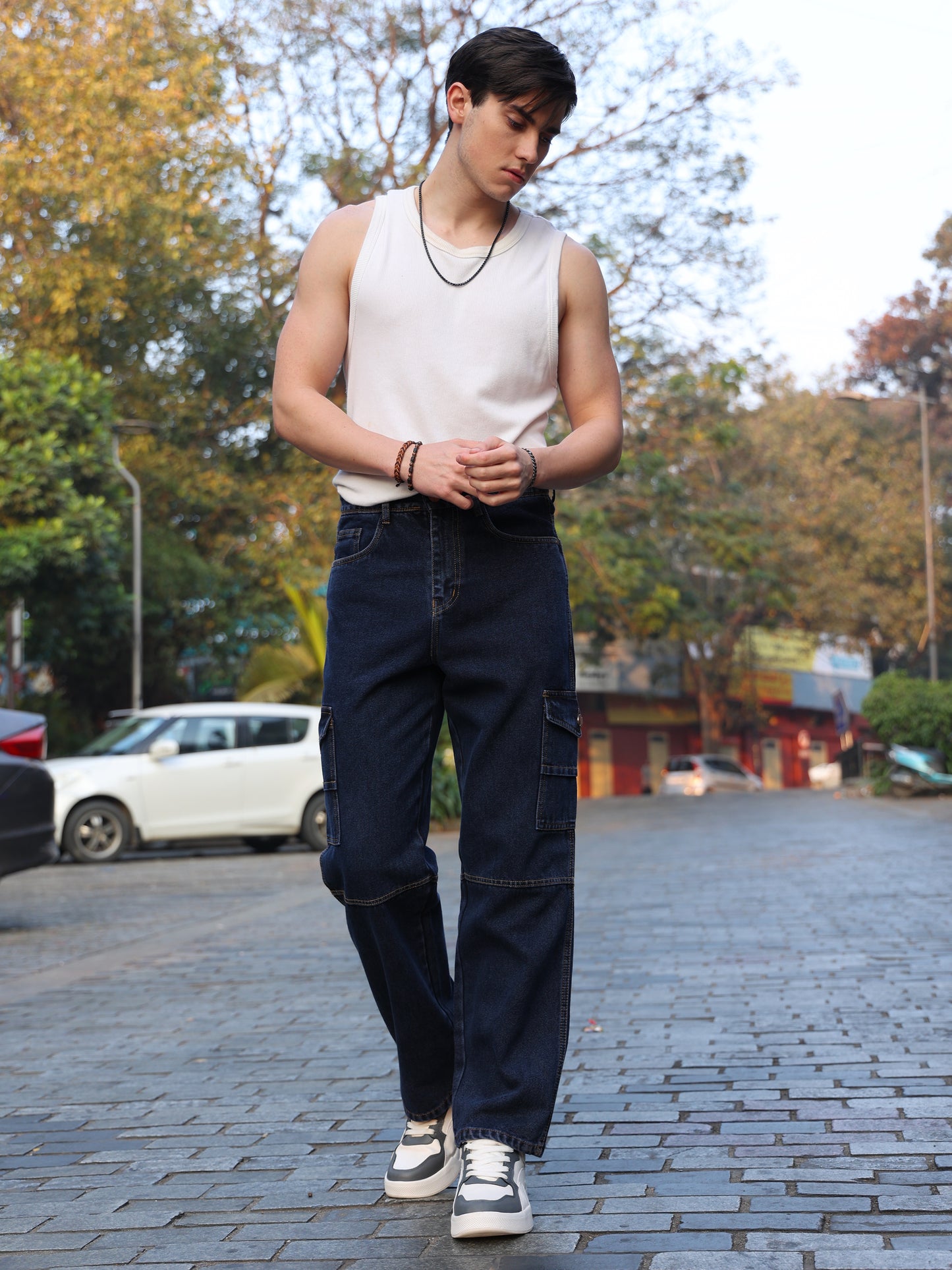 Baggy cargo pants for men by Faryra