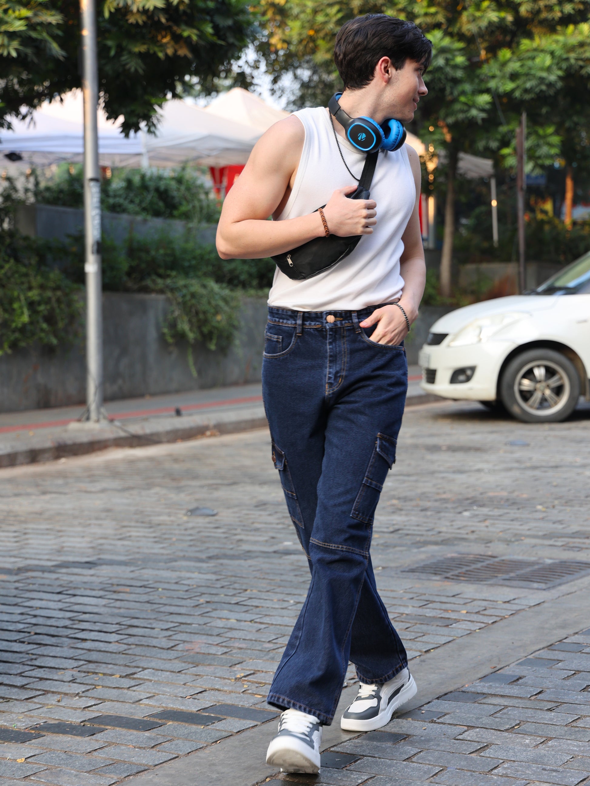 Loose fit cargo pants for men India