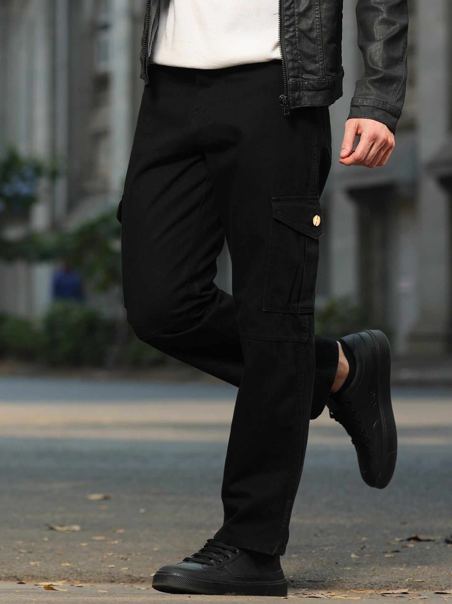 Mens black cotton cargo pants with side pockets