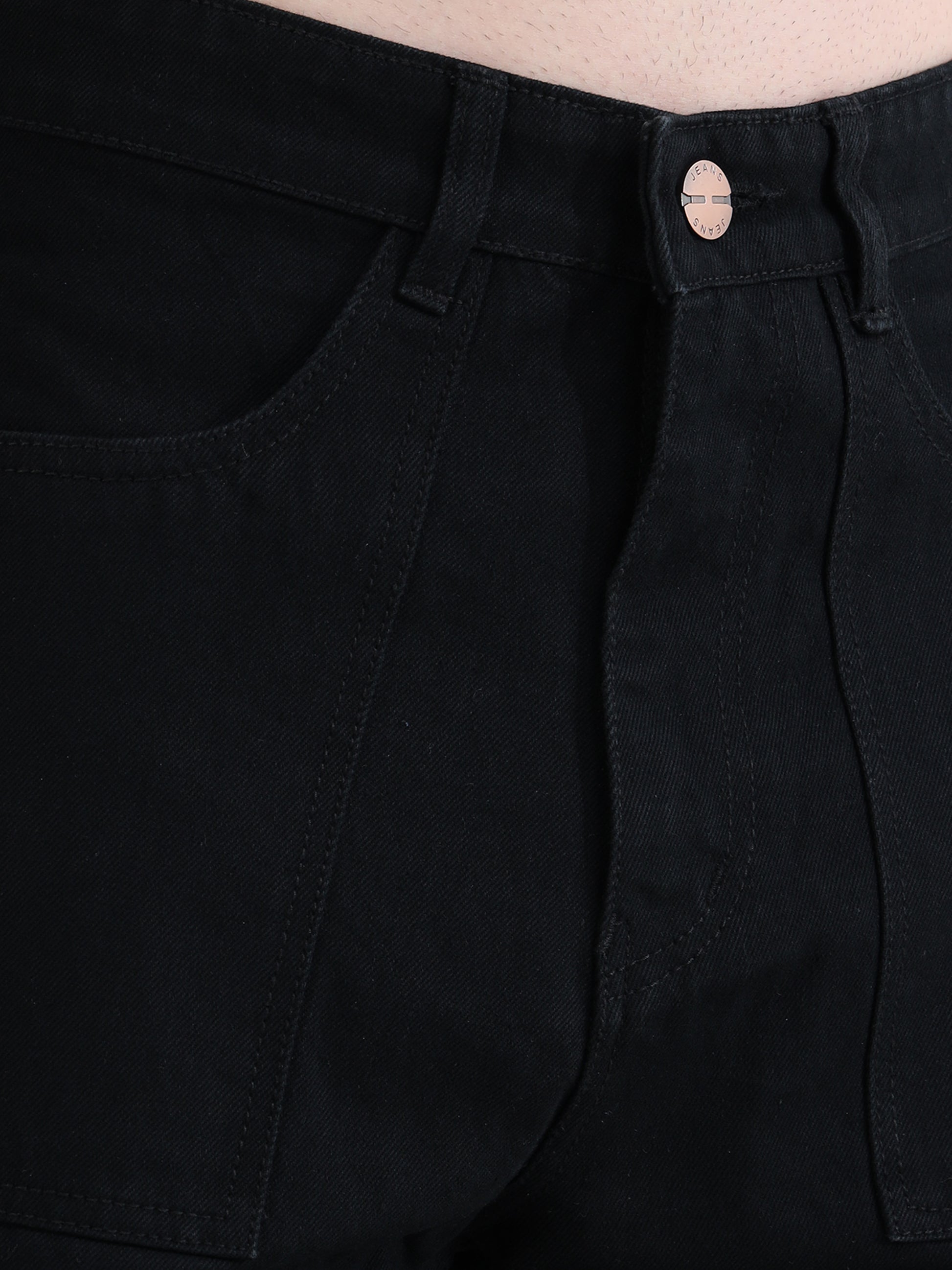 Fashionable men's straight leg jeans