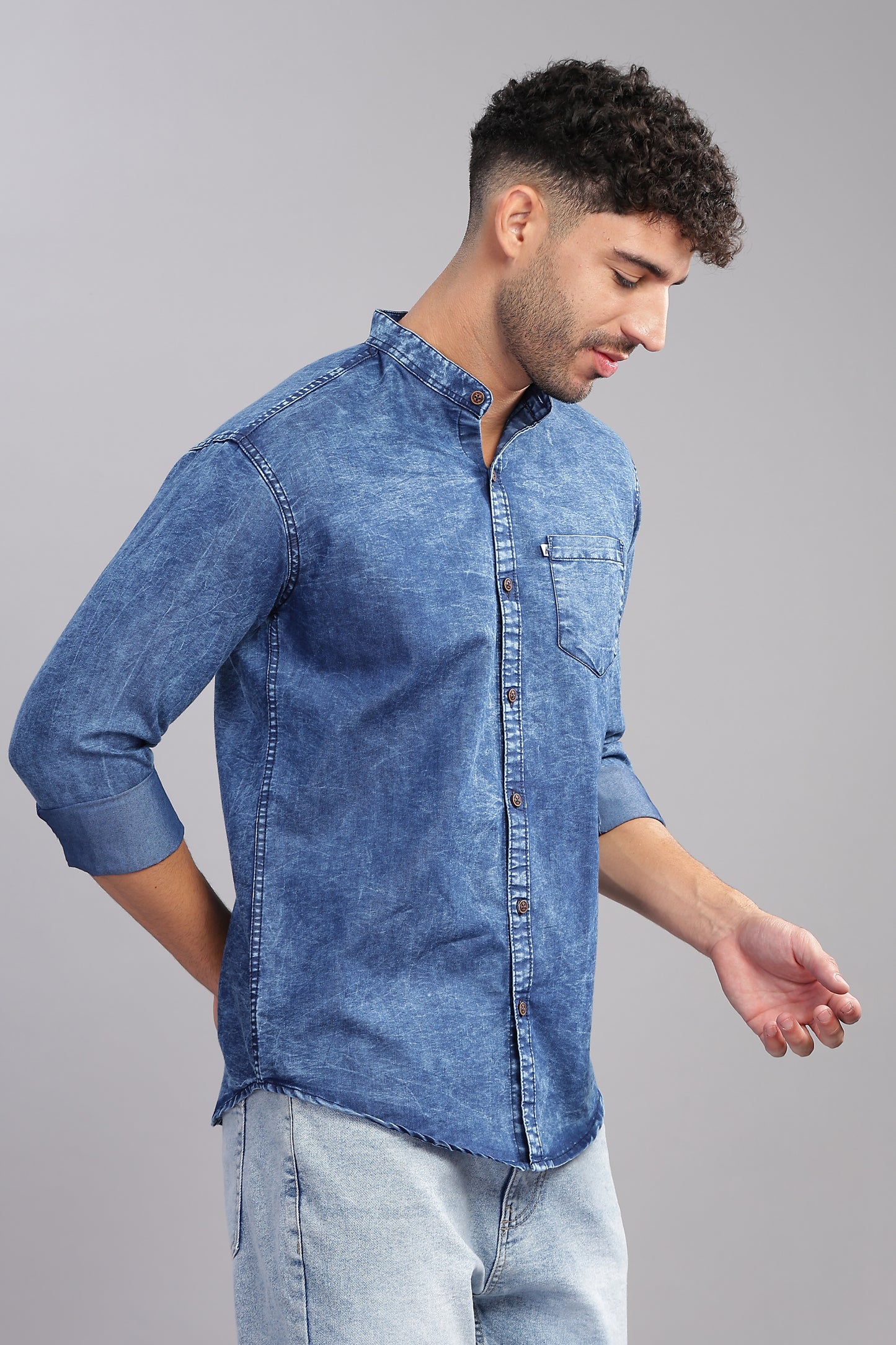 Blue Cloud Wash Single Pocket   Collor Denim Shirt For Men