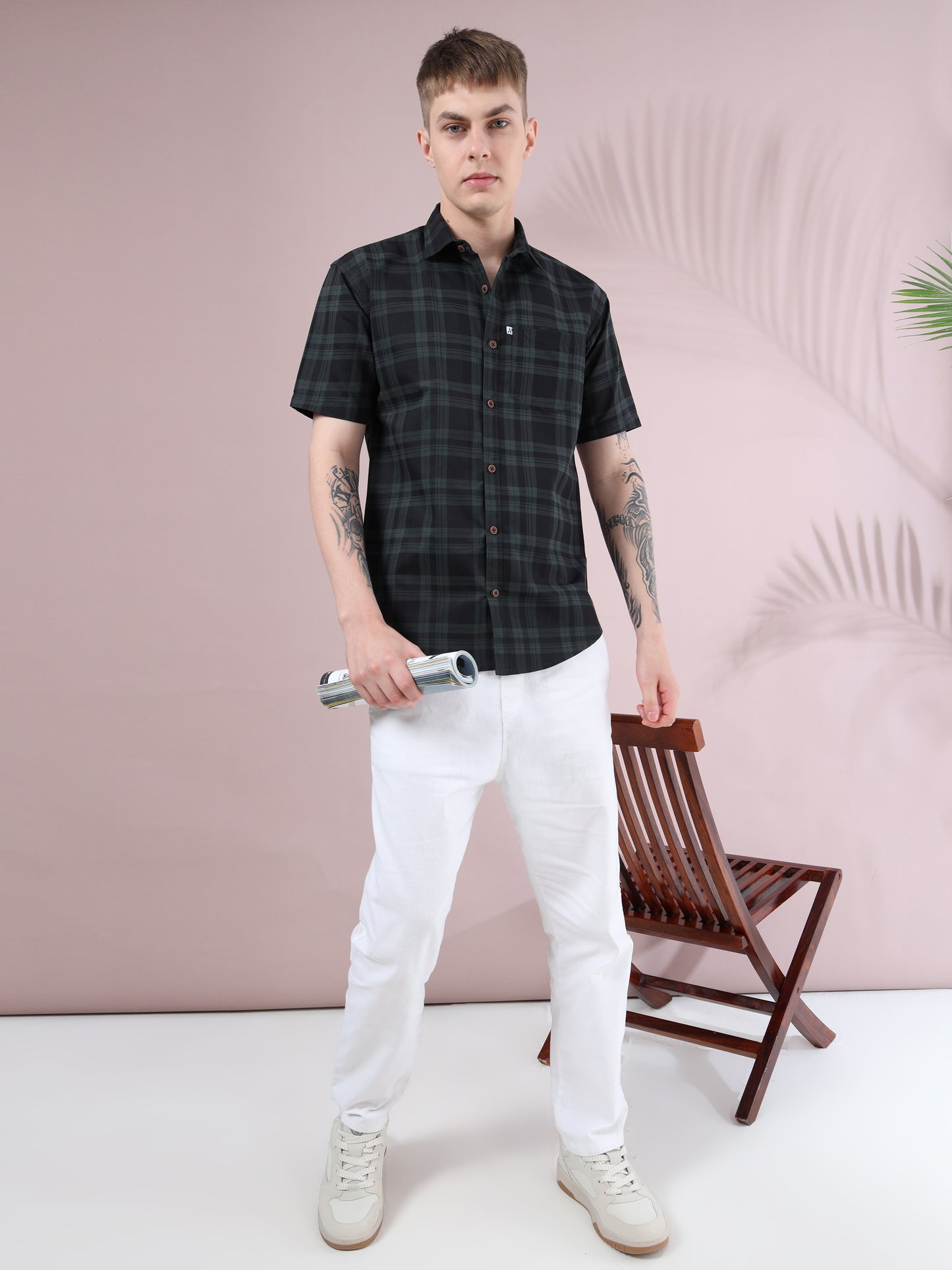 men, casual checkered shirt in black paired with white pants