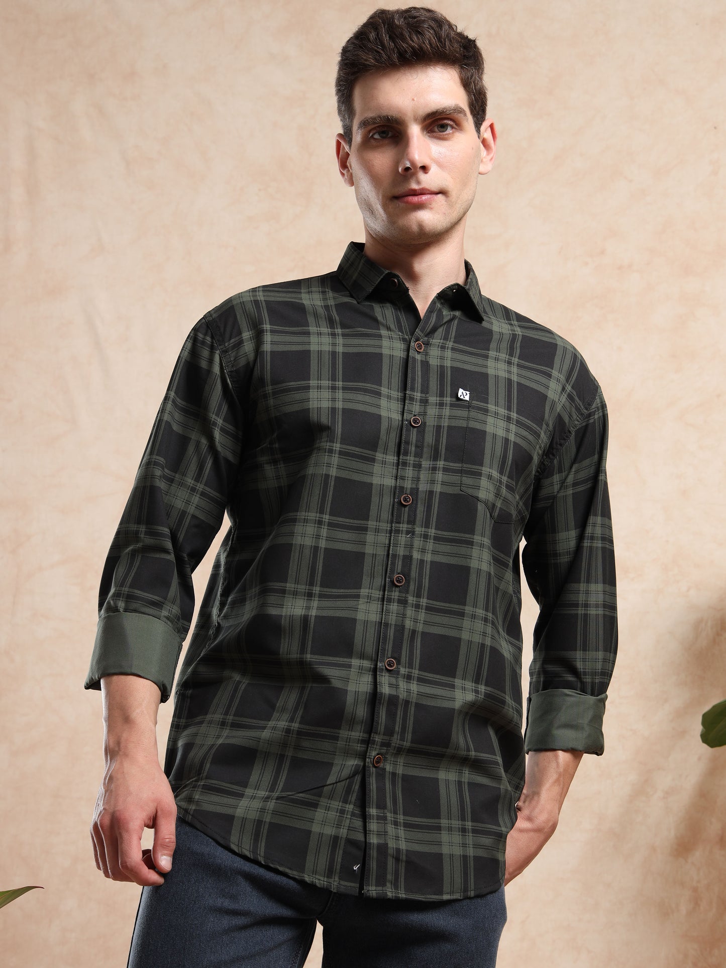 Mens dark green and black checkered shirt with full sleeves, button-down style.