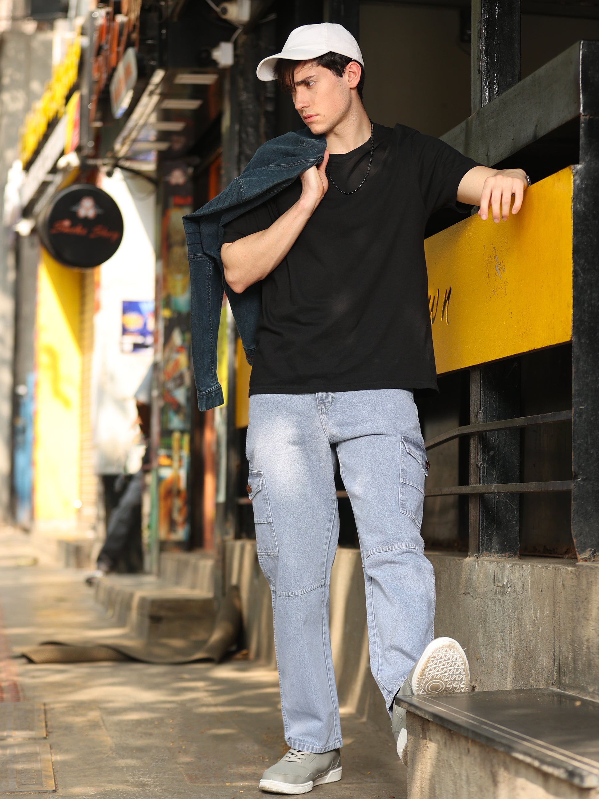 Fashionable men's straight leg grey jeans