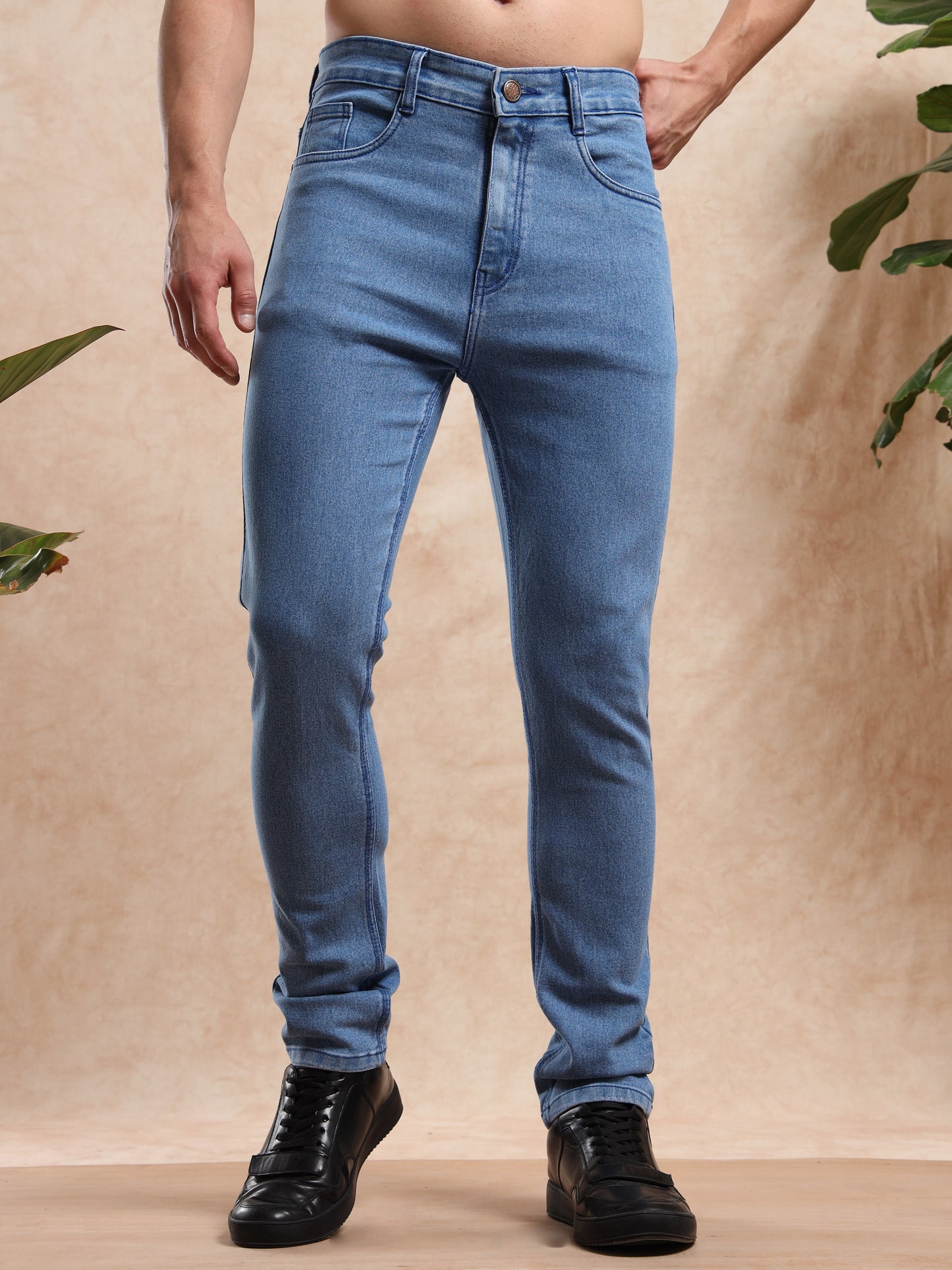 Stretchy Mens Light Wash Jeans