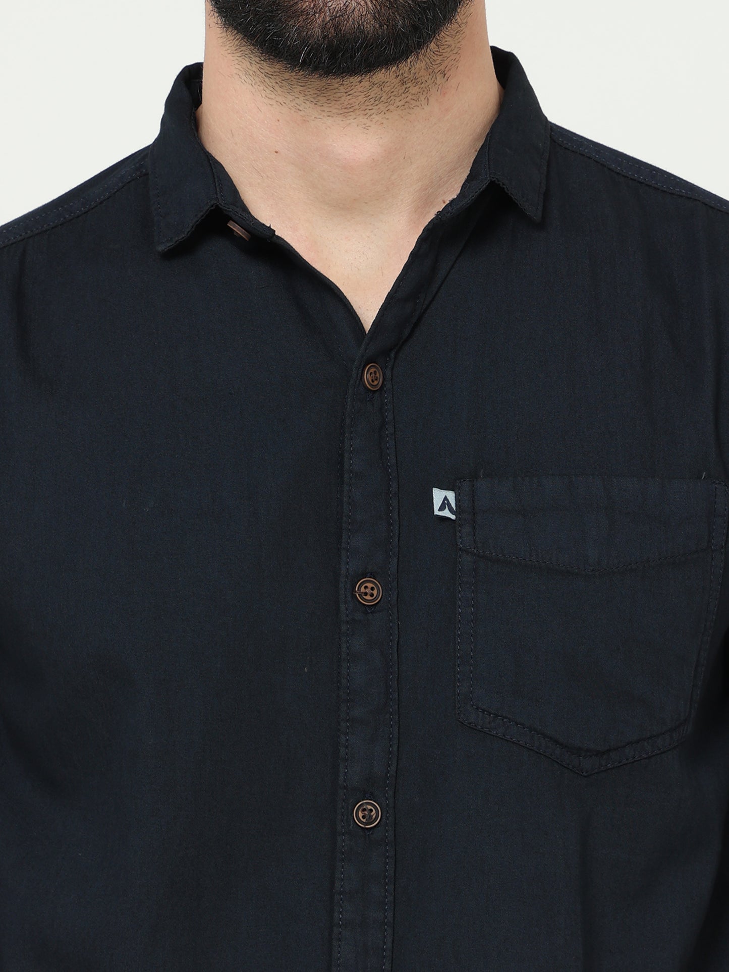 Solid Plain Single Pocket Cut Away Collor Denim Full Sleeve Shirt For Men