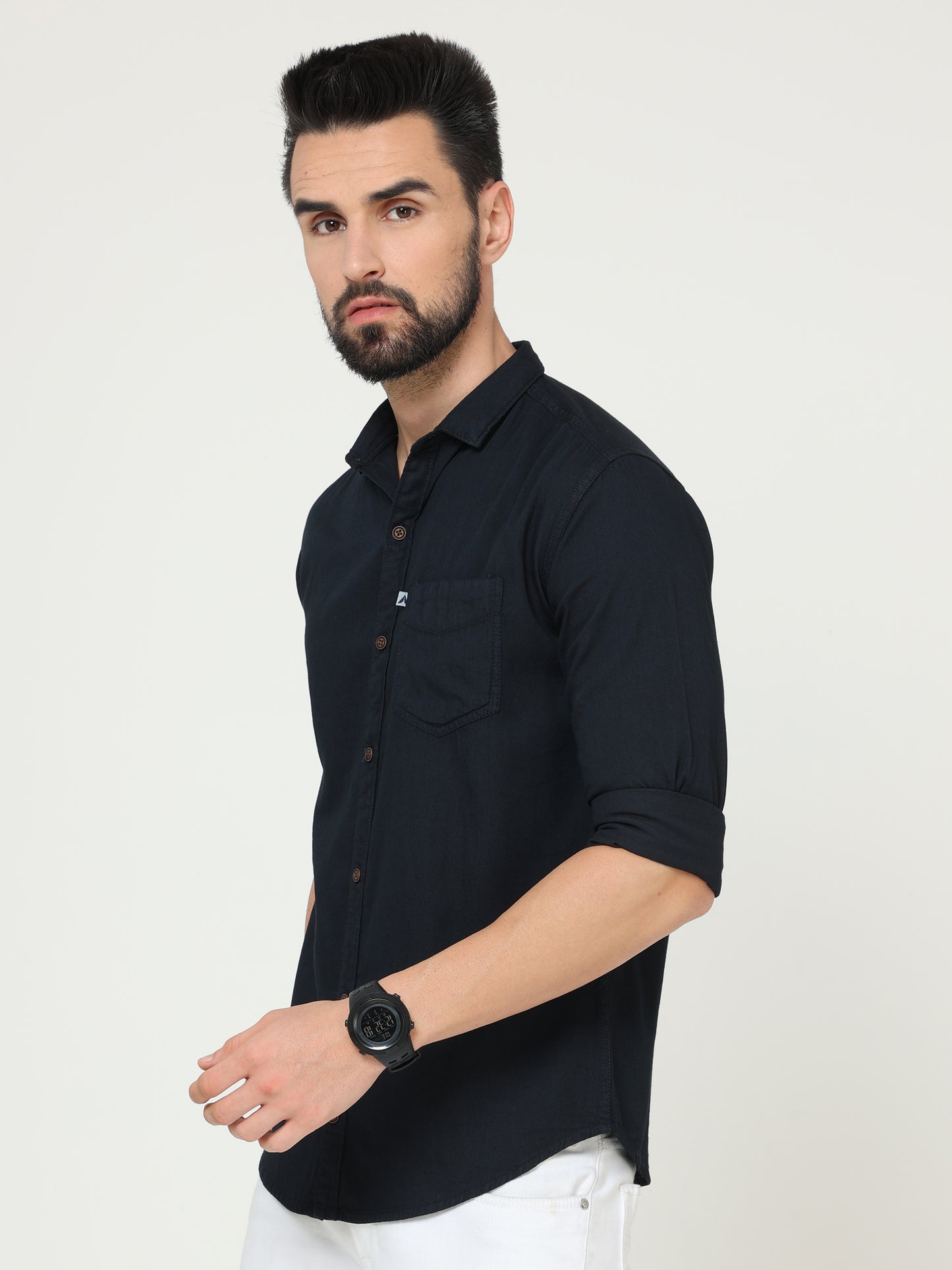 Solid Plain Single Pocket Cut Away Collor Denim Full Sleeve Shirt For Men