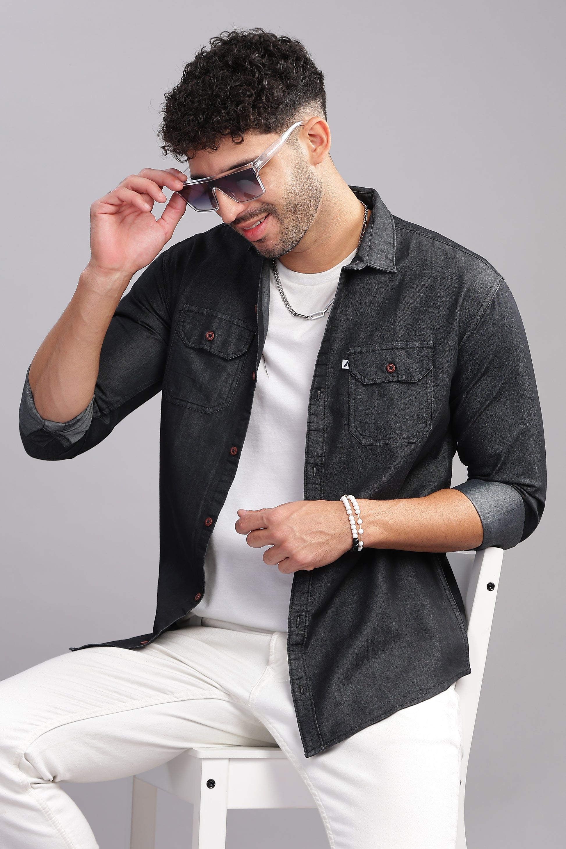 Double Pocket Cut Away Collor Solid Denim Shirts For Men