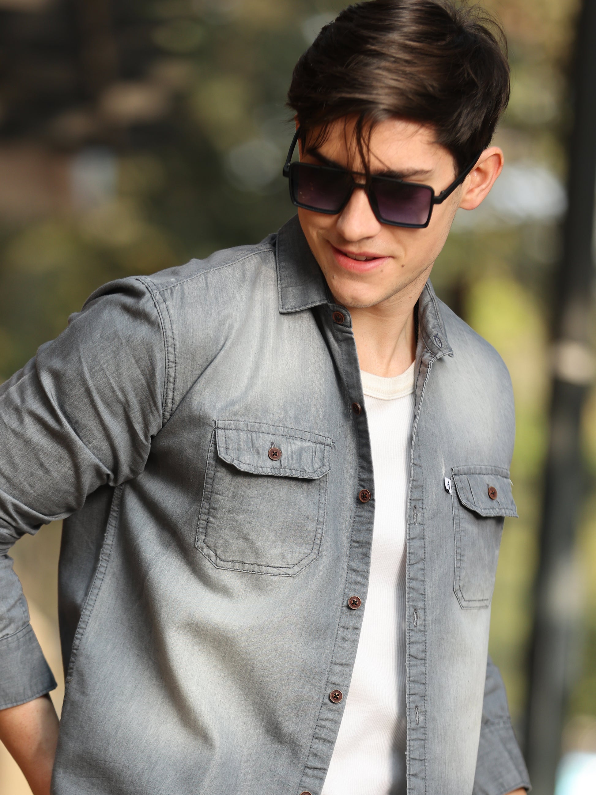Men's full sleeve light grey shirt with faded effect and smart casual look